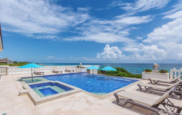 Casa de Cinco Caballos! Hot Tub/Seasonal Heated pool! Overlooking The Caribbean - Hoteles con alberca en Isla Mujeres, México