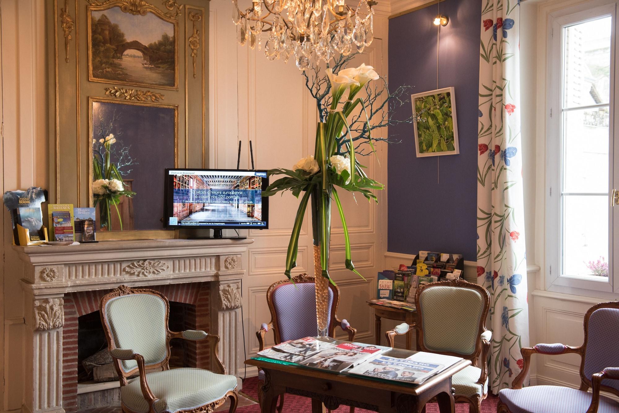Vista Lobby Le Choiseul