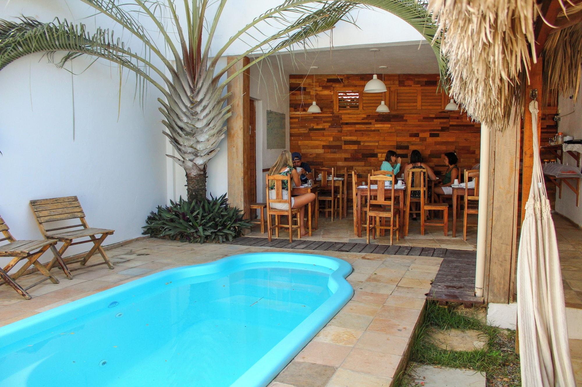 Vista Piscina Villa Chic Pousada