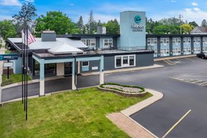 Alojamiento - Clarion Pointe Rhinelander Downtown