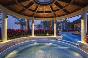 Alojamiento - Hilton Huizhou Longmen Resort