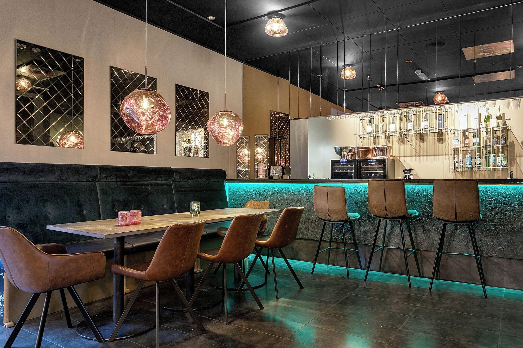 Bar/Salón City Center Hotel
