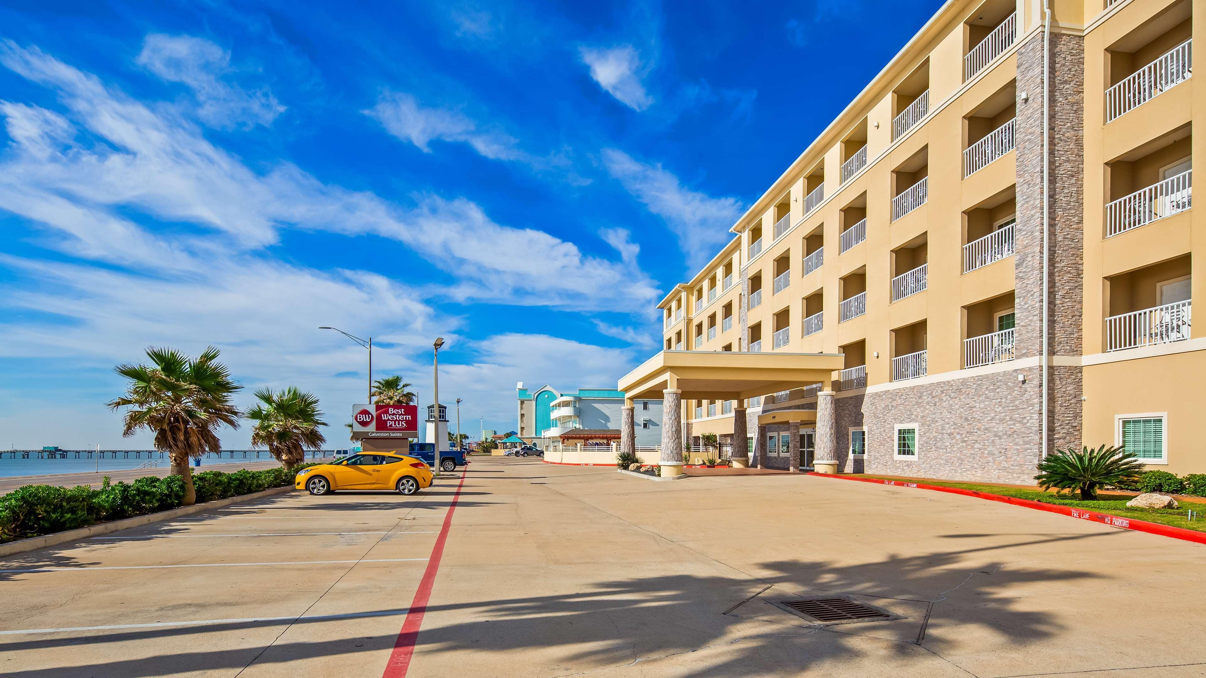 Vista Exterior Best Western Plus Galveston Suites