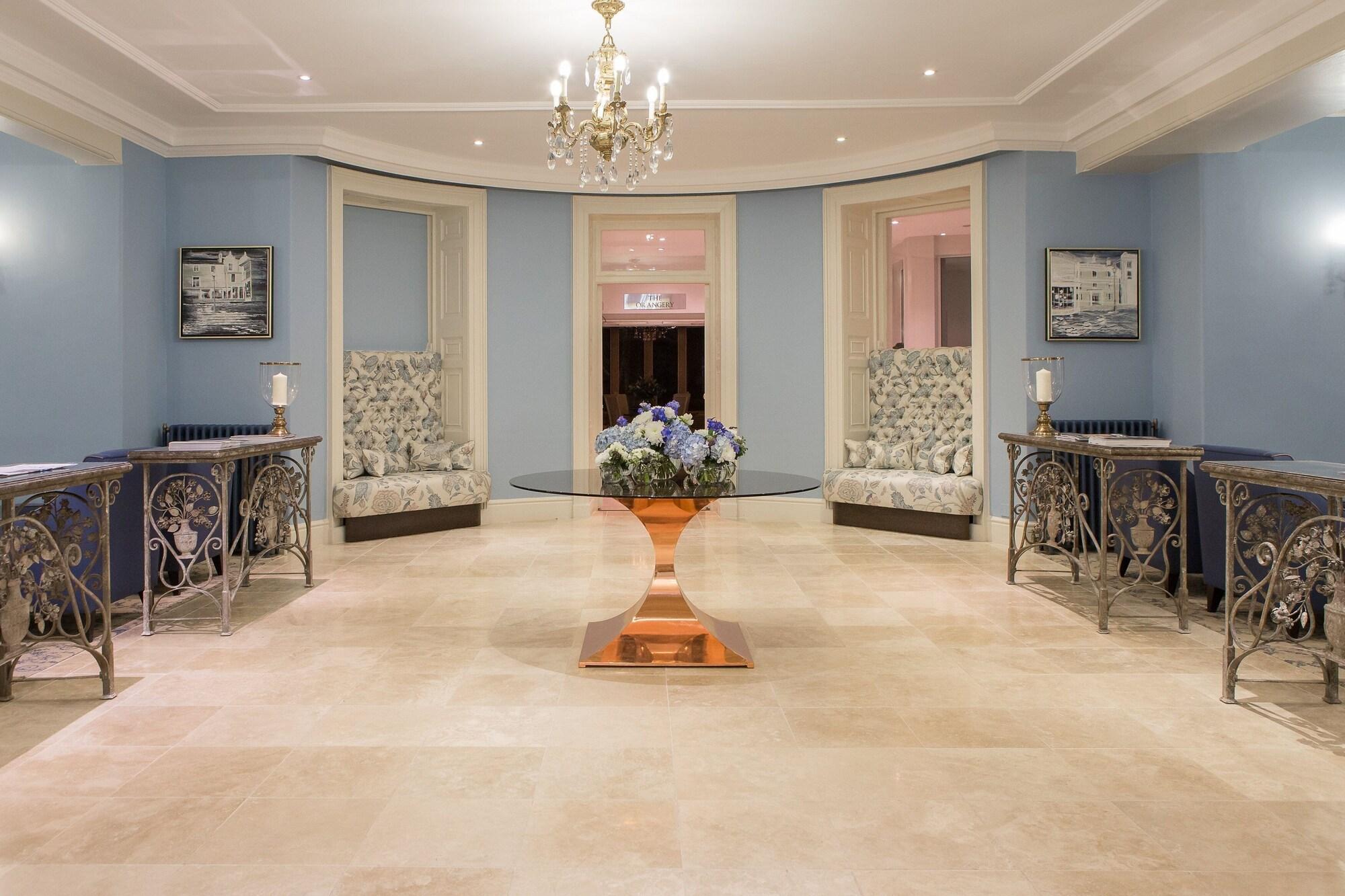 Vista Lobby The Spa Hotel