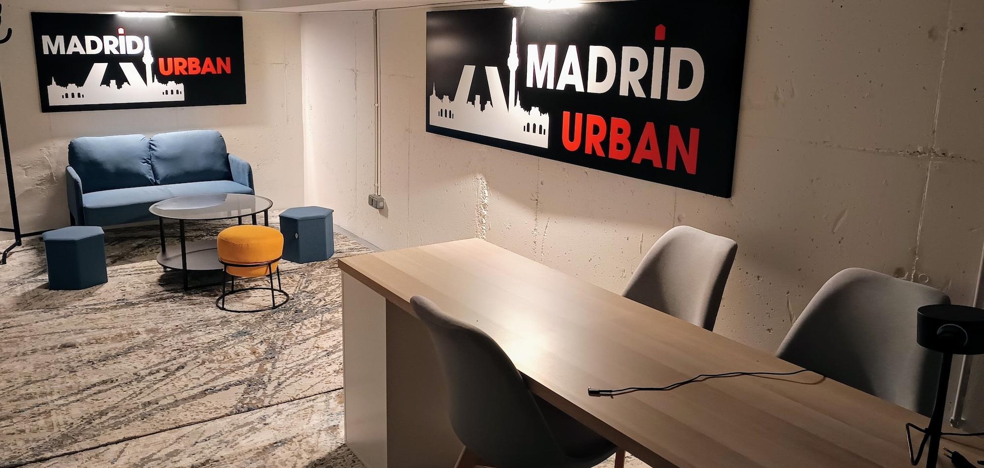 Vista Lobby APARTAHOTEL MADRID URBAN SUITES - EDIFICIO EXCLUSIVO - 7 Apartments Boutique Full Equiped