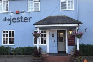 Alojamiento - The Jester Country Inn