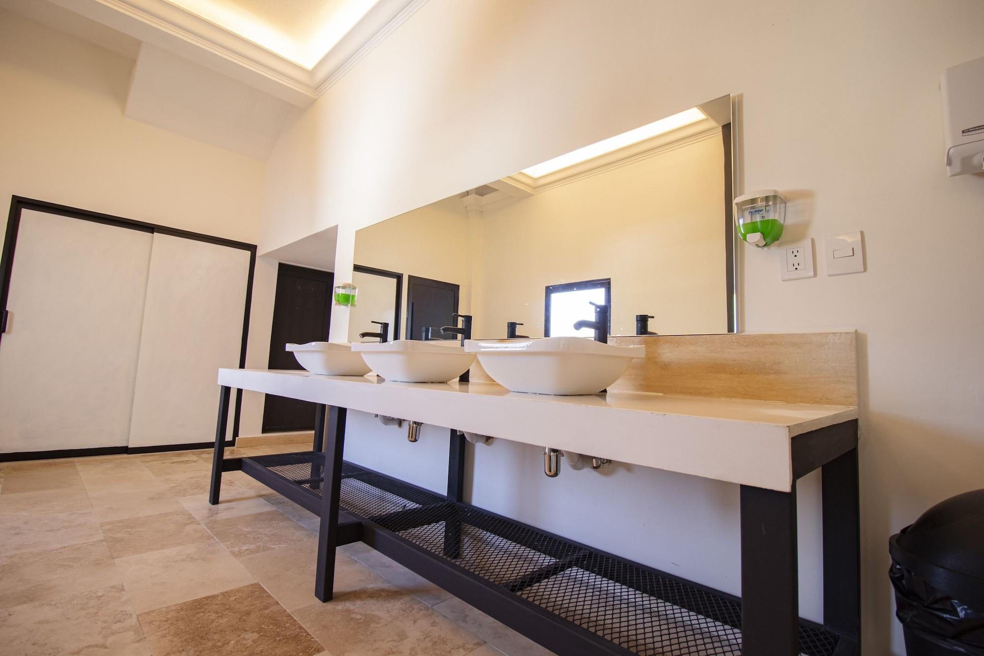 Restaurant HOSTAL 170