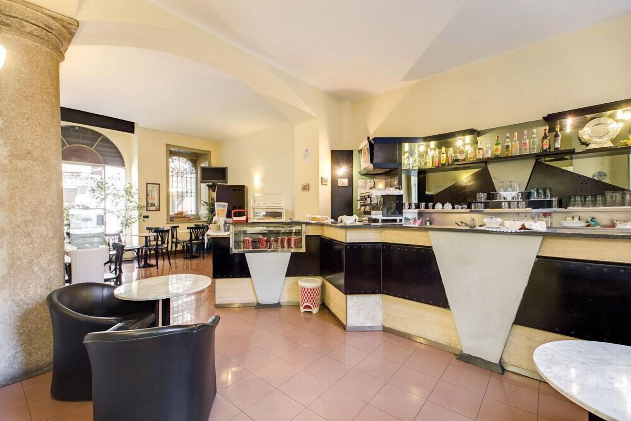 Bar/Salón Hotel Minerva