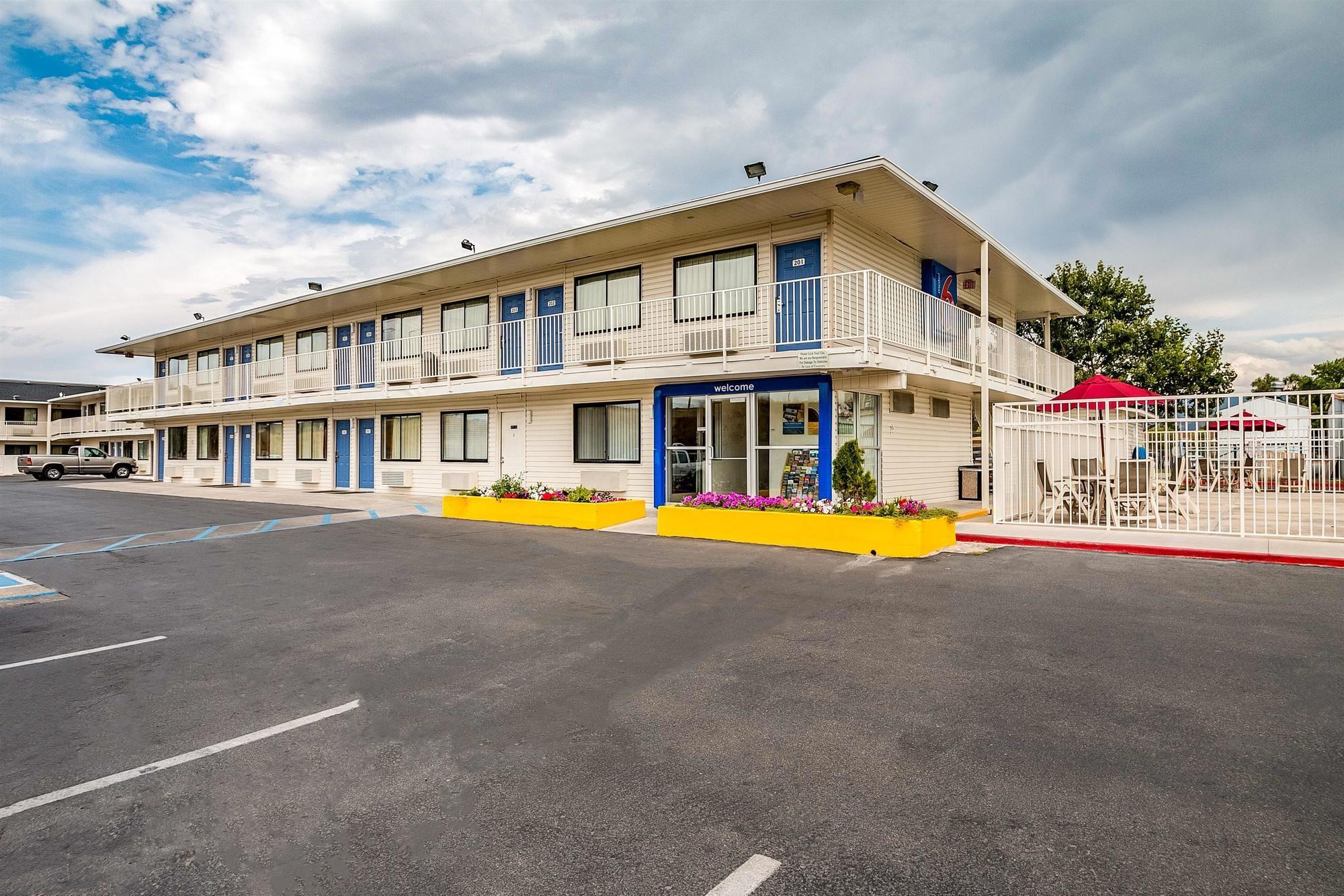Varios Park Inn by Radisson, Salt Lake City Airport