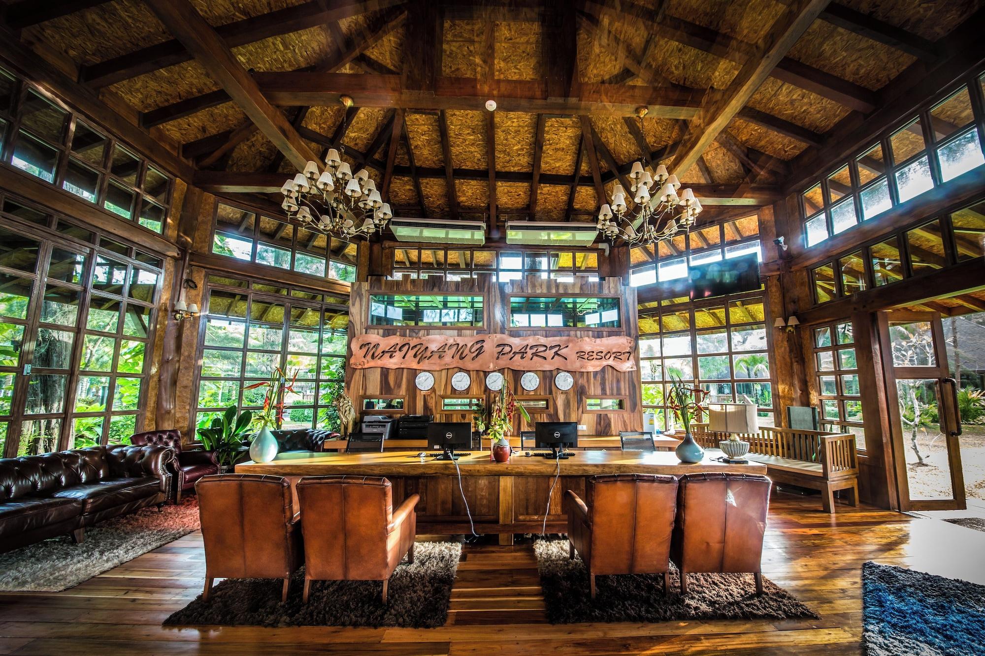 Vista Lobby Naiyang Park Resort