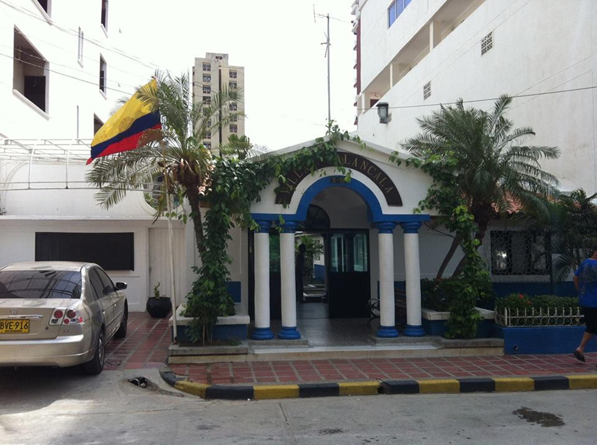 Vista Exterior HOTEL VILLA CALANCALA