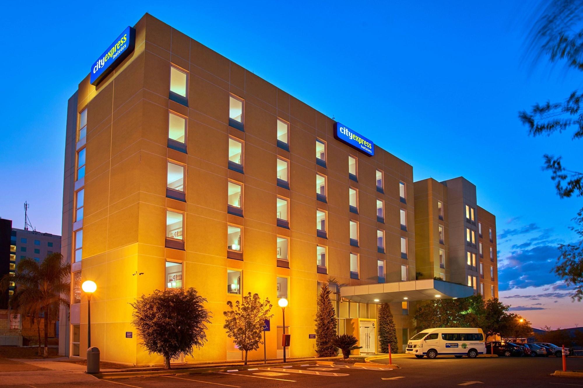 Vista Exterior City Express by Marriott Zacatecas