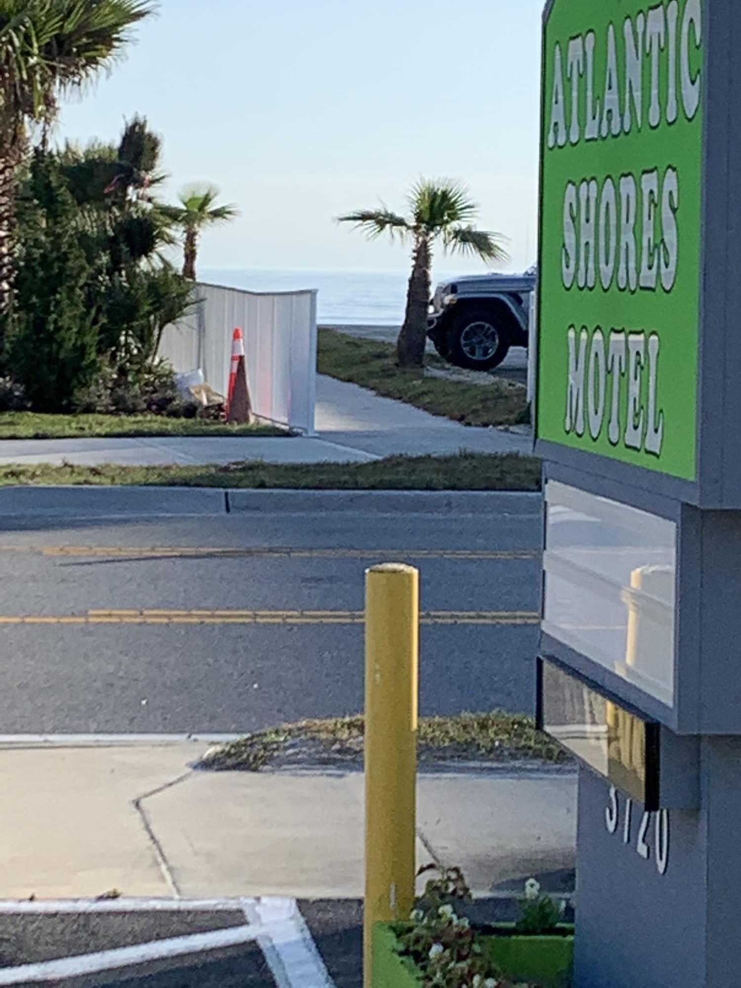 Varios Atlantic Shores Motel