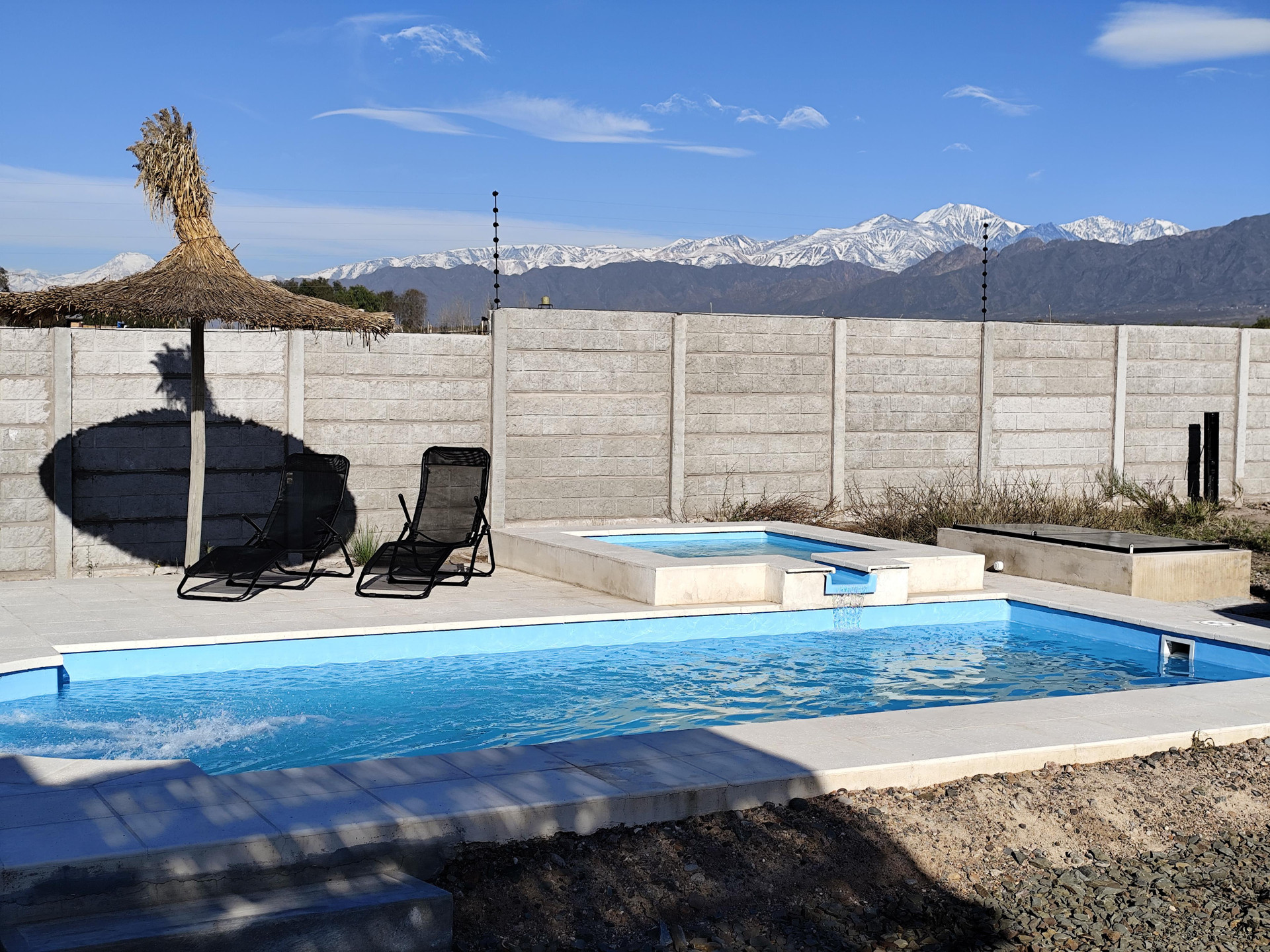 Vista Piscina Posada Los Chañares