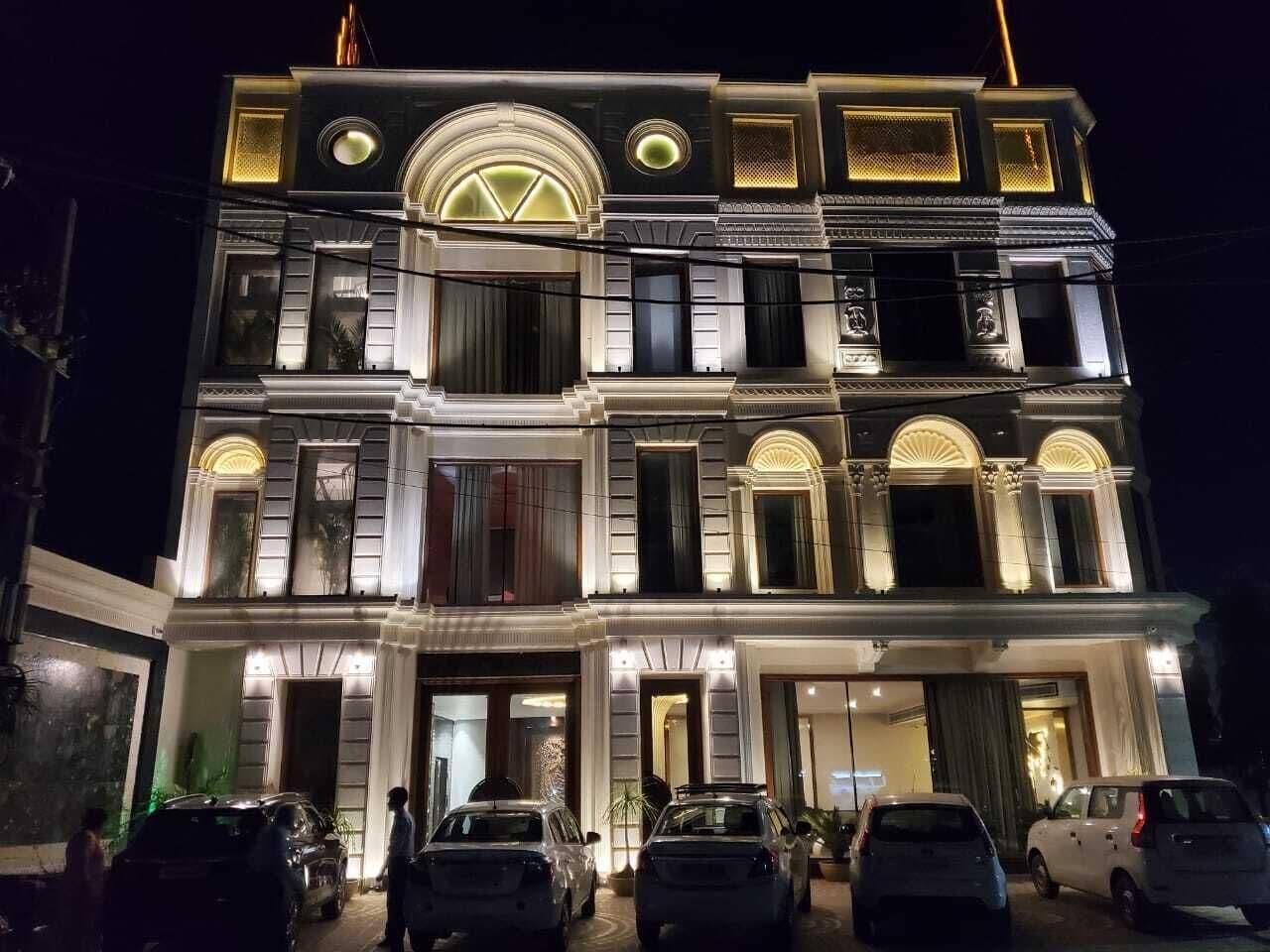 Varios The Signate Royale