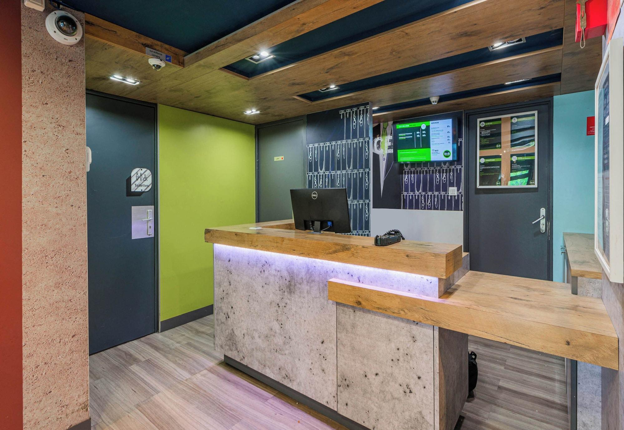 Vista Lobby B&B HOTEL Strasbourg Nord Schiltigheim