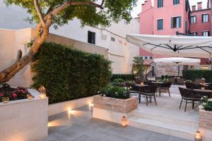 Alojamiento - Santa Croce Boutique Hotel