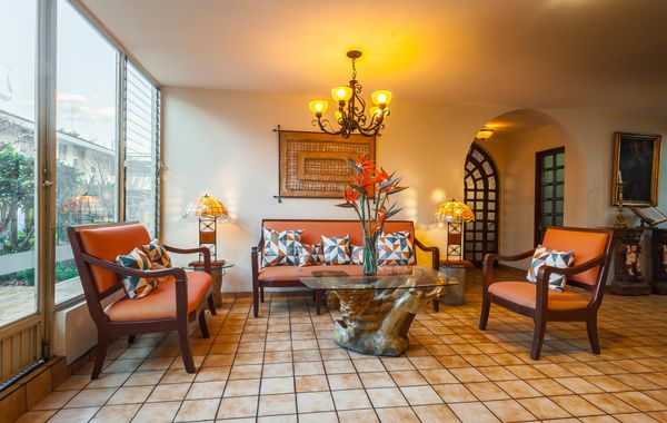 Hotel Isabel - Hoteles en Colonia Americana de Guadalajara