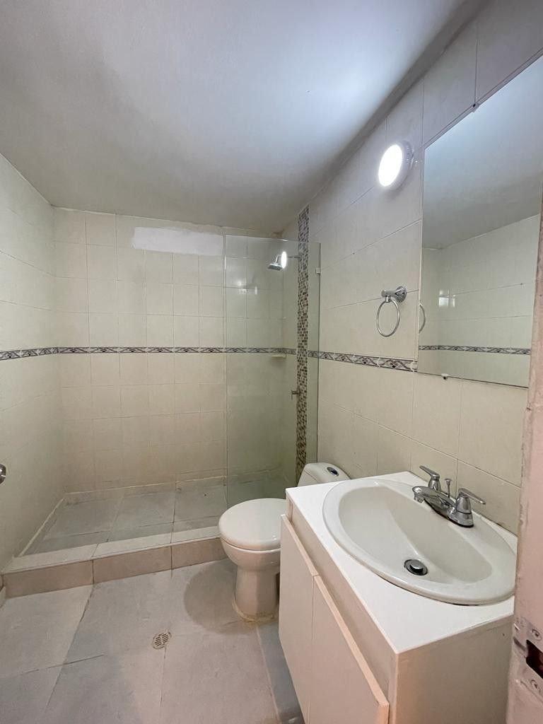 Baño Lindo Apartamento Cómodo y Central en Barranquilla