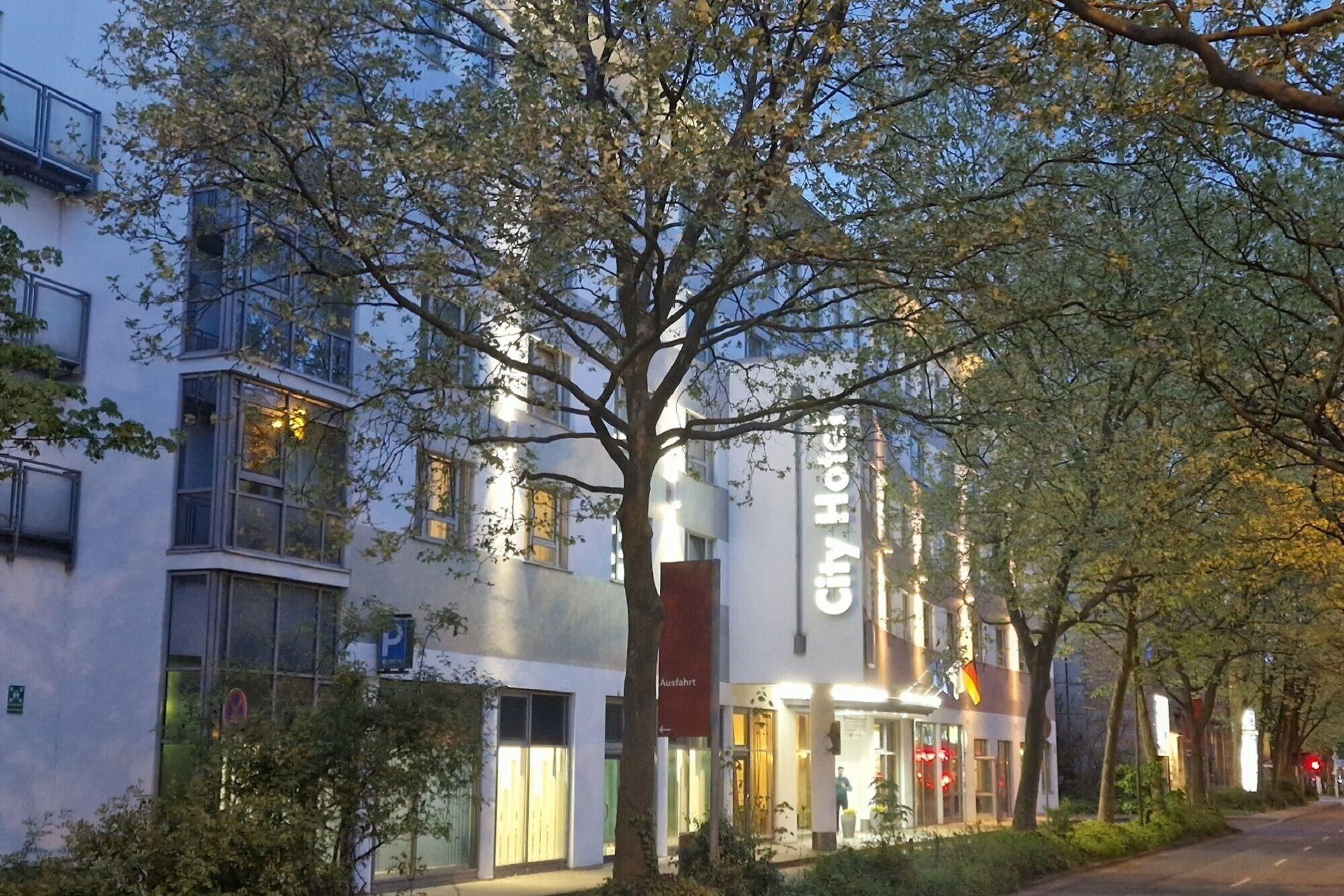 Vista Exterior City Hotel Fortuna