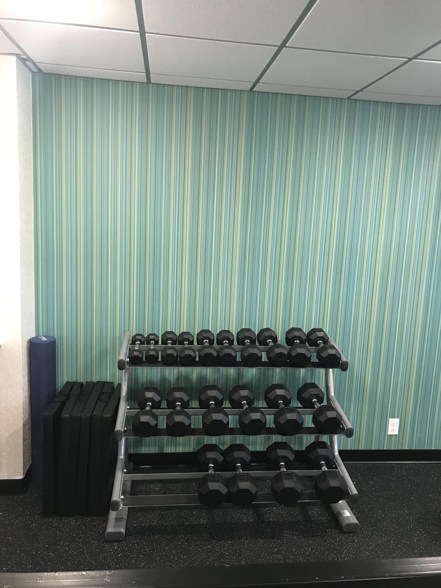 Gimnasio Holiday Inn Express Memphis Medical Center Midtown by IHG