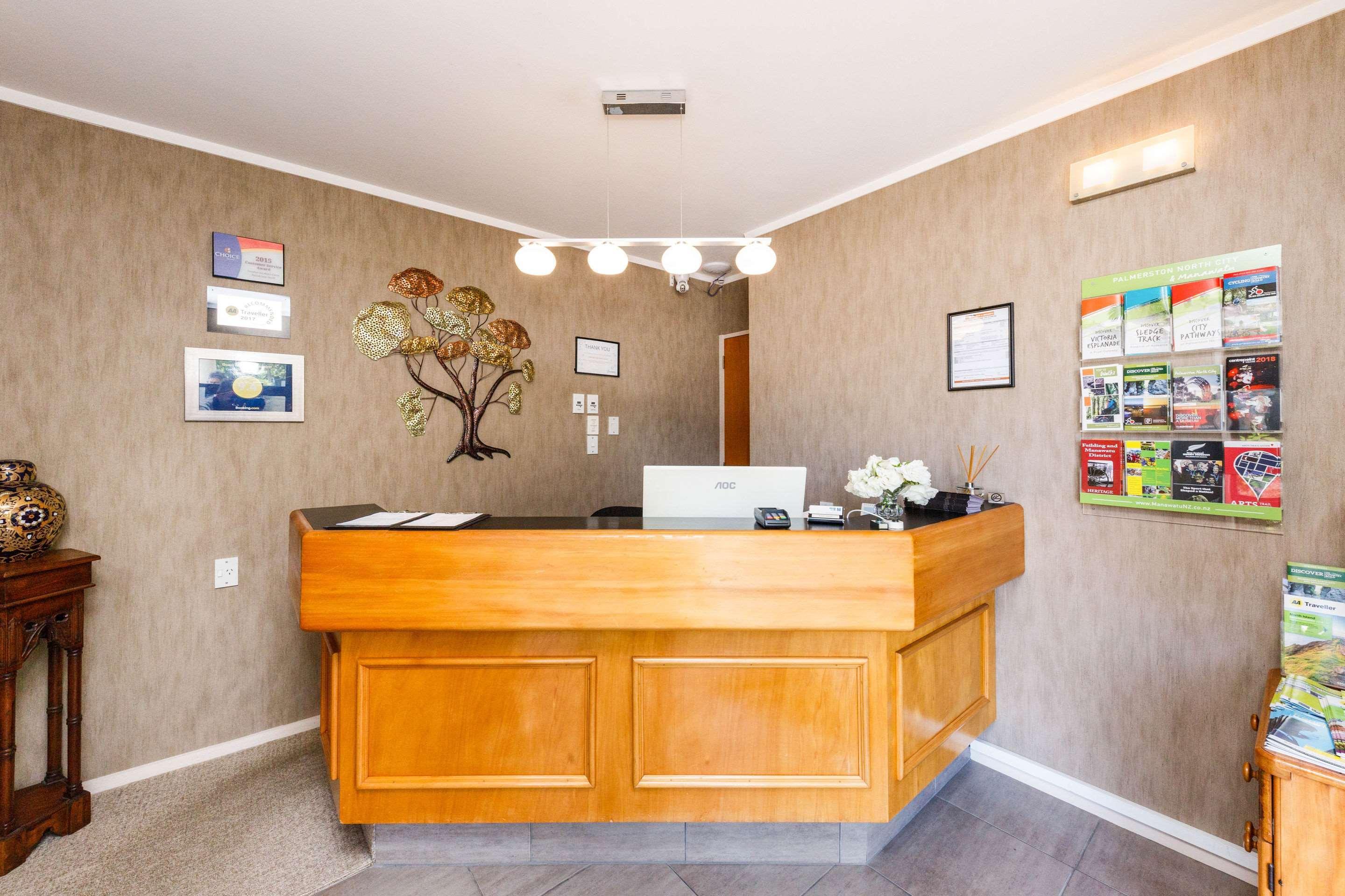 Vista Lobby Kauri Court Motel