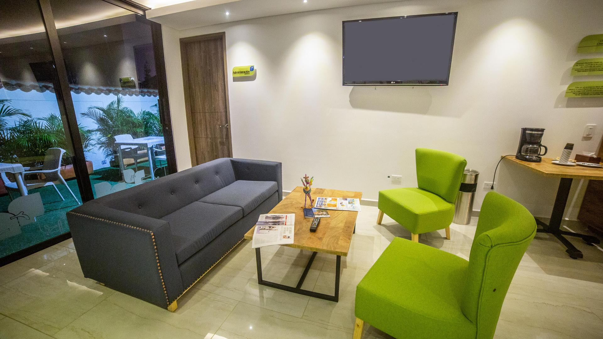 Vista Lobby EcoHub Hotel Medellin