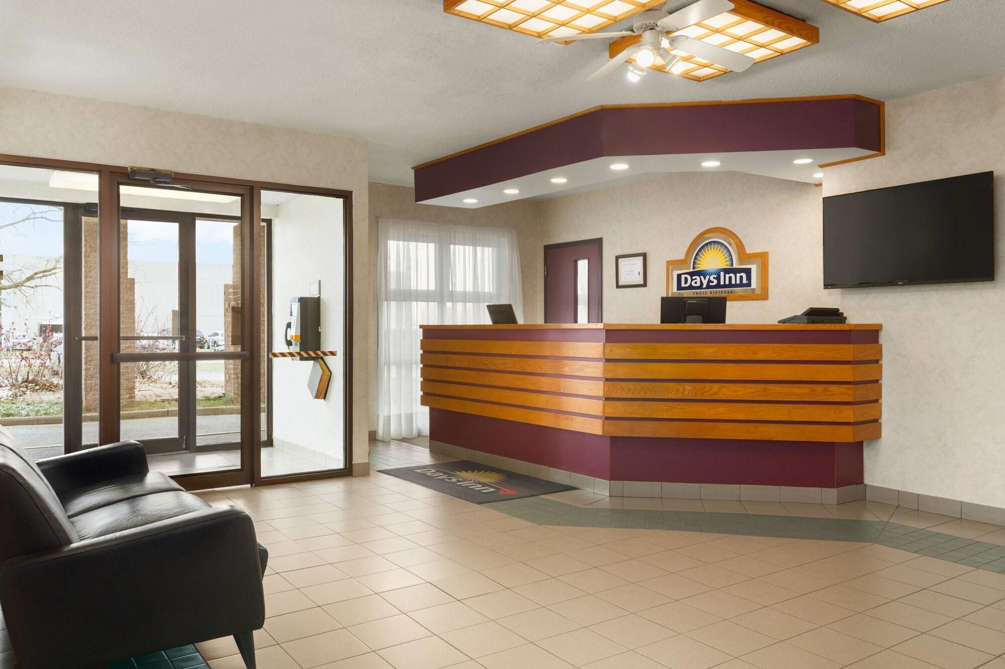 Vista Lobby Days Inn by Wyndham Trois-Rivieres