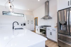 Alquiler Vacacional - Fairhaven Luxury With Rooftop Deck and Ocean Views