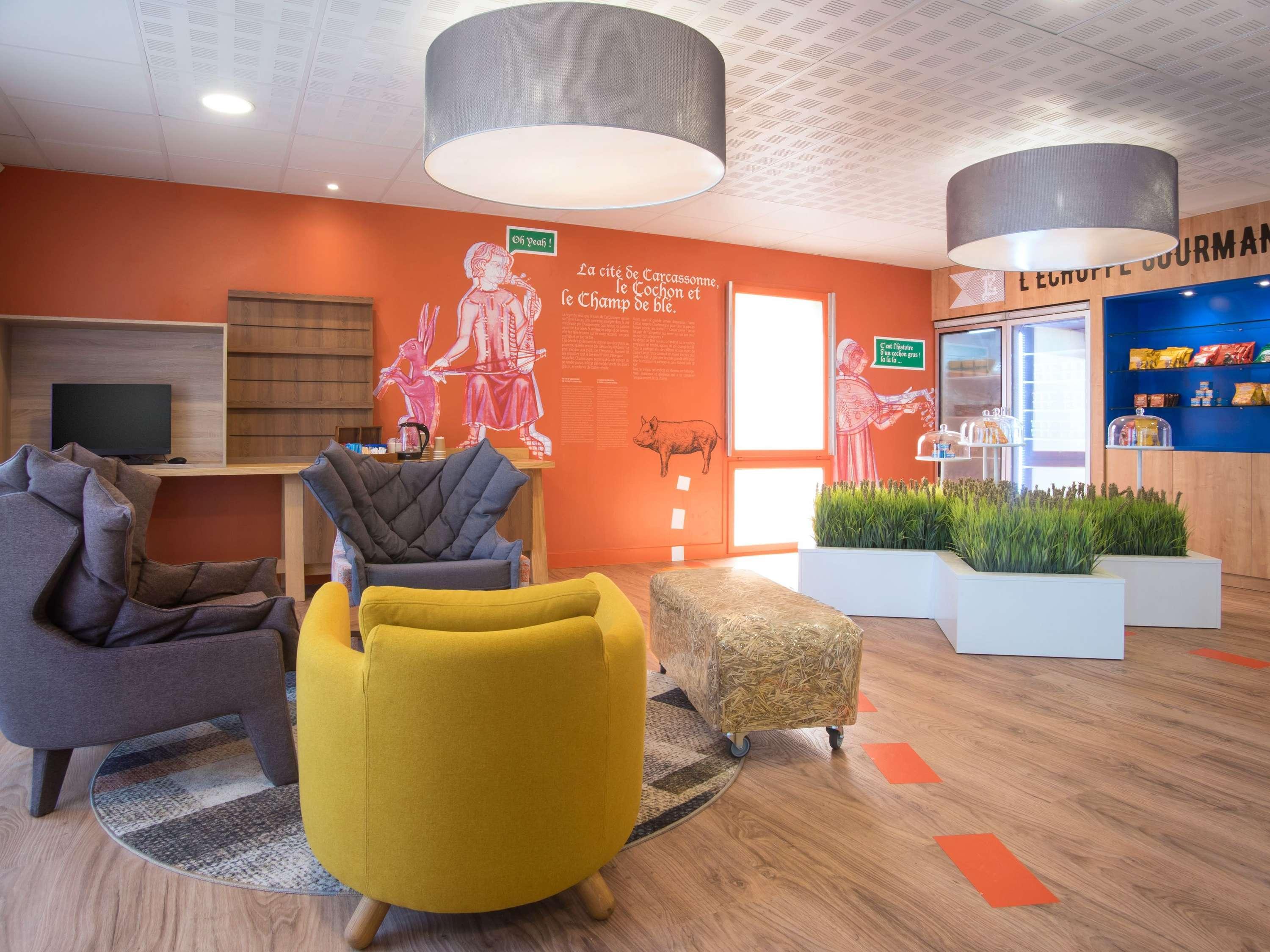 Vista Lobby ibis Styles Carcassonne La Cité