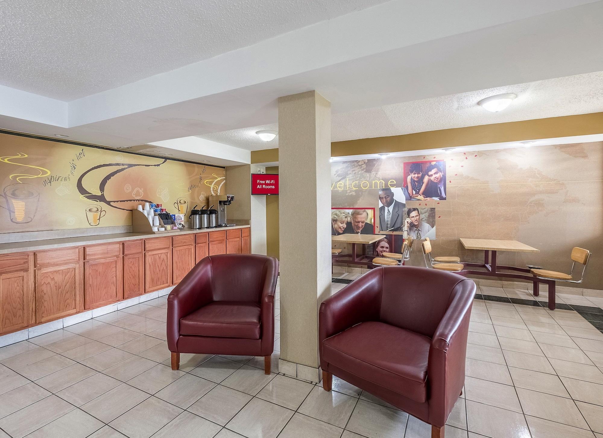 Vista Lobby Red Roof Inn Hagerstown - Williamsport, MD