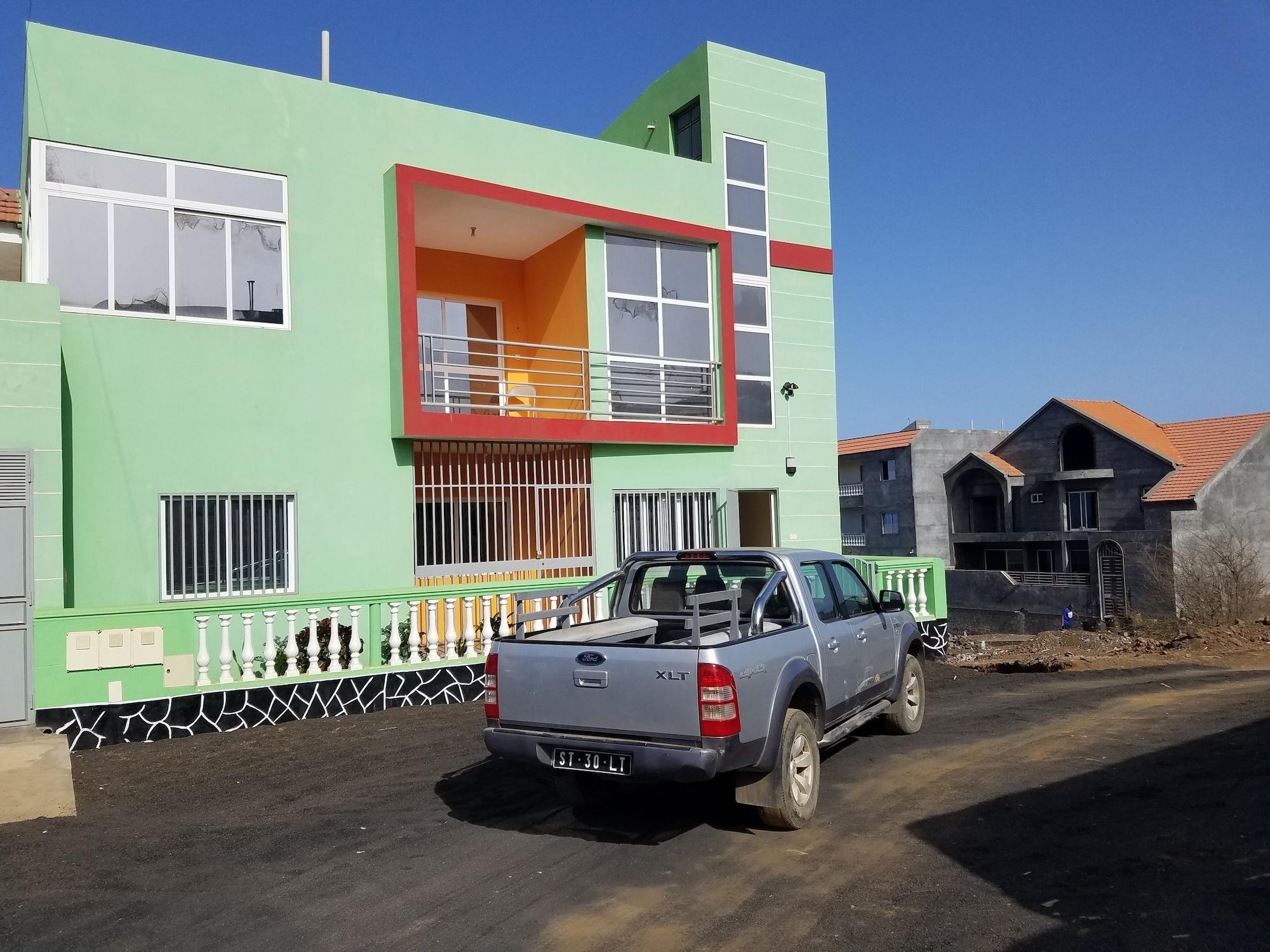 Vista Exterior Chez albino