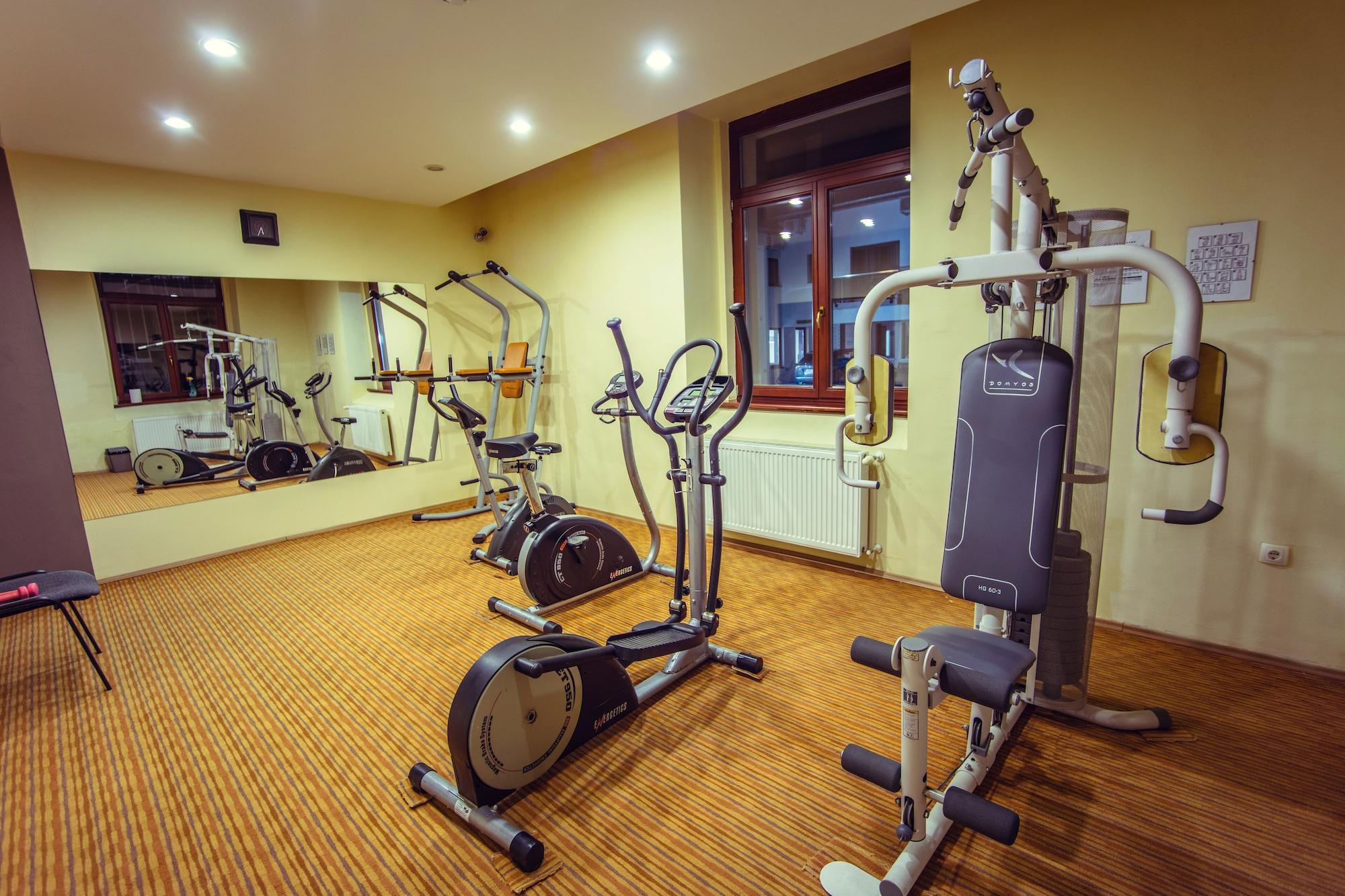 Gimnasio Viktória Hotel