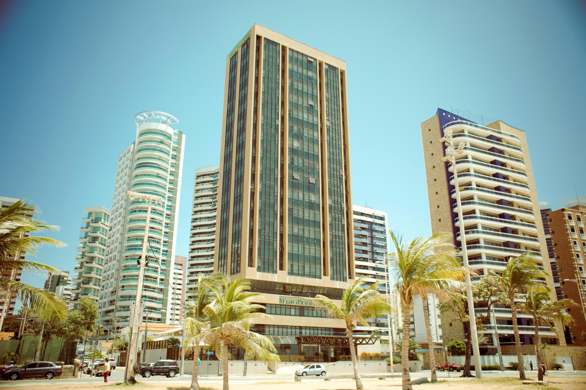 Vista Exterior Magna Praia Hotel