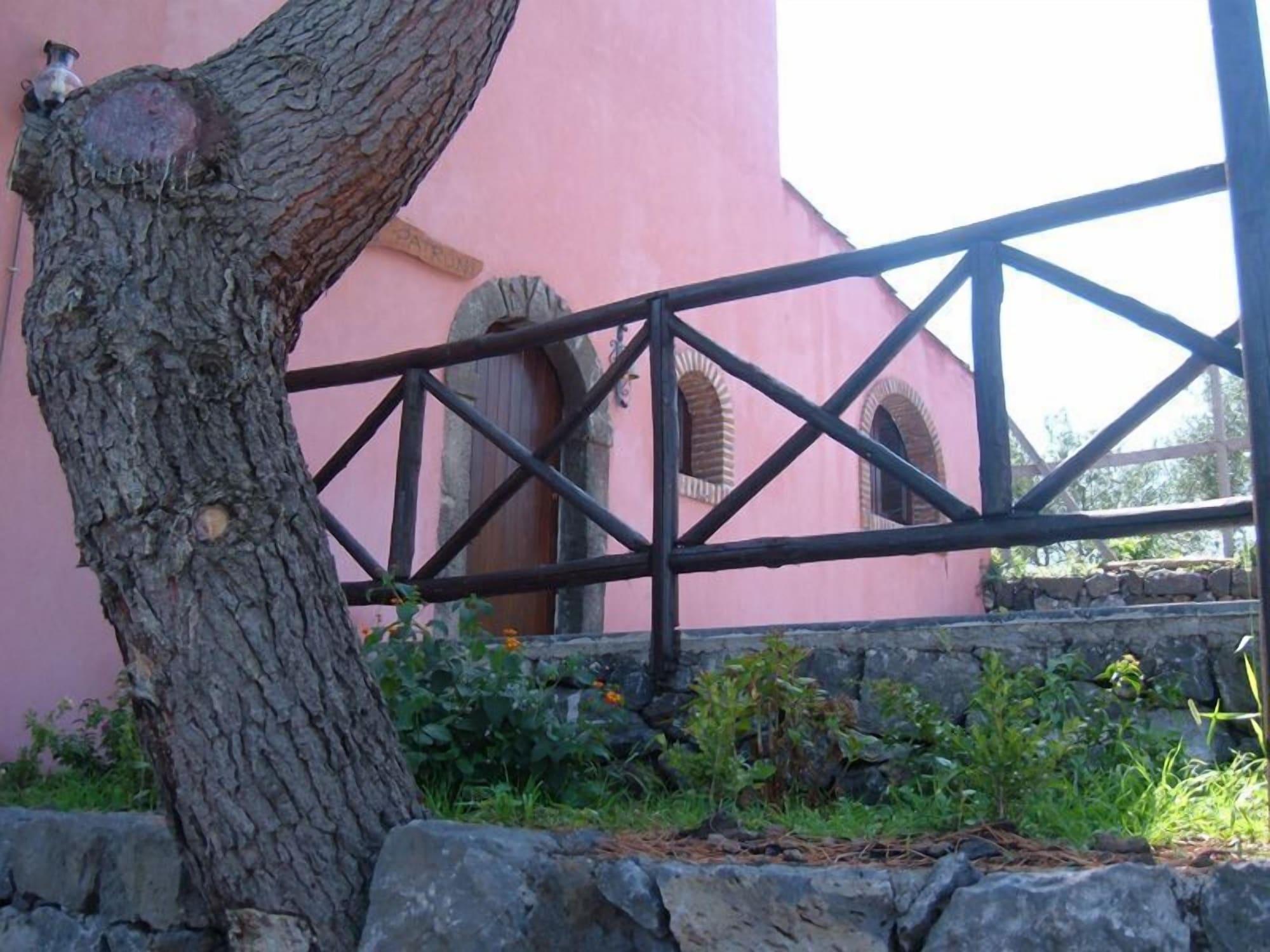 Vista Exterior Borgo San Nicolao