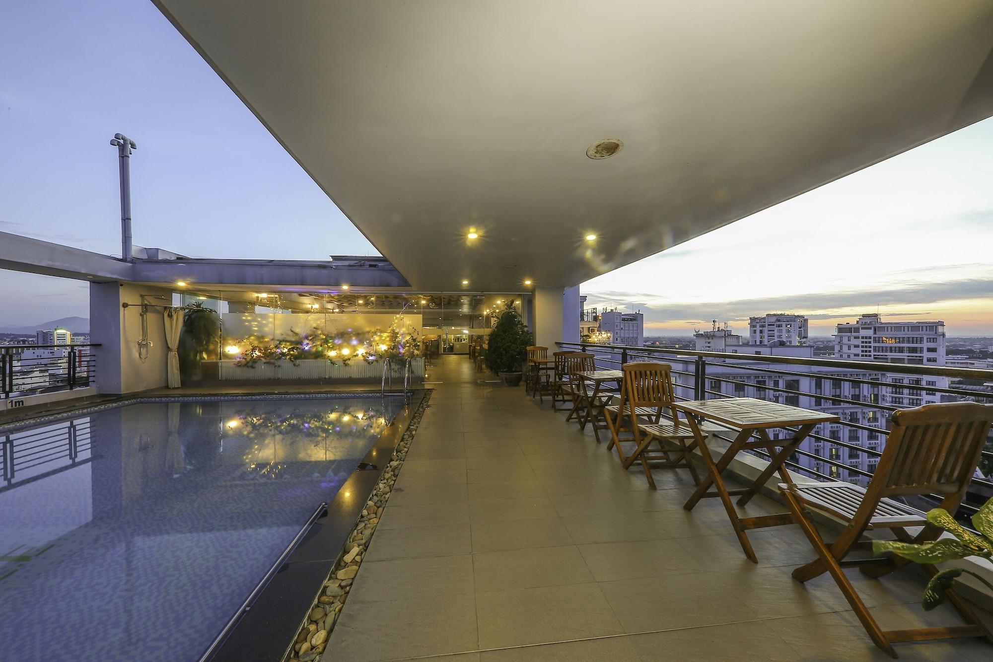 Vista Piscina Romance Hotel