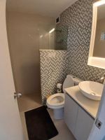 Alquiler Vacacional - Studio condo on Playa Ocean Park, new kitchen/AC/WiFi, 5min walk to hotels/cafes