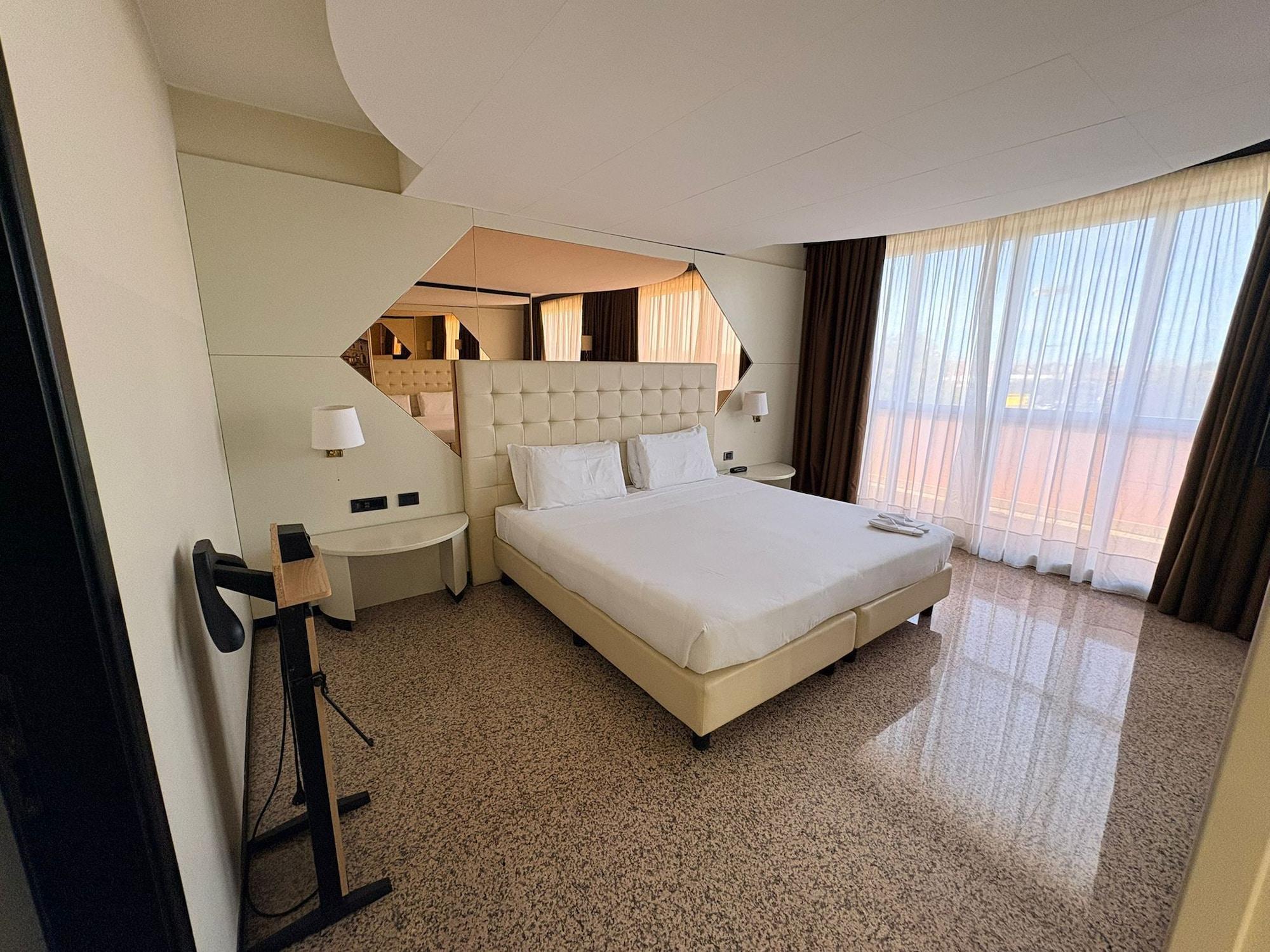 Habitación Hotel Diamante Corbetta