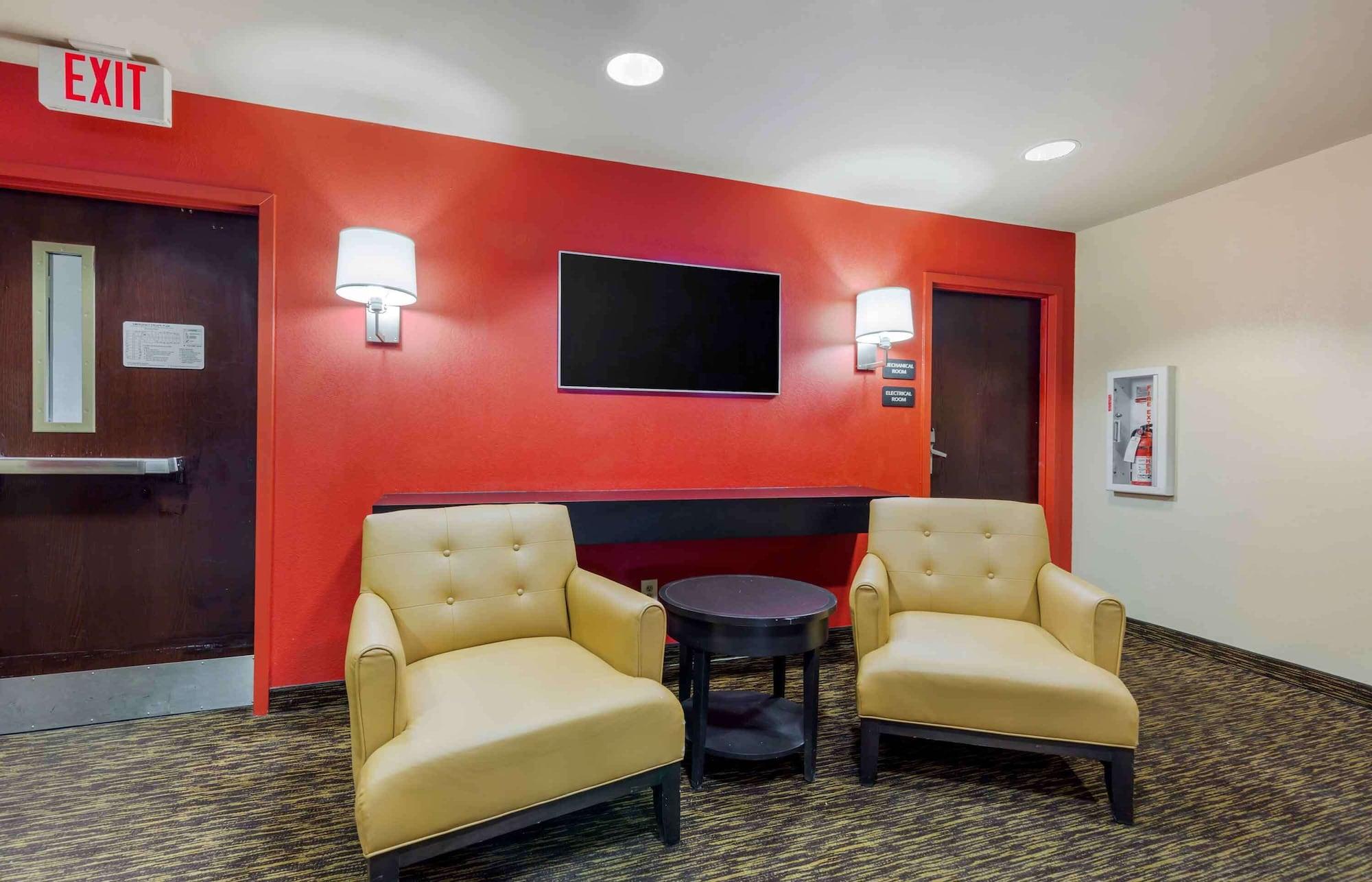 Vista Lobby Extended Stay America Suites Washington DC Germantown Milest