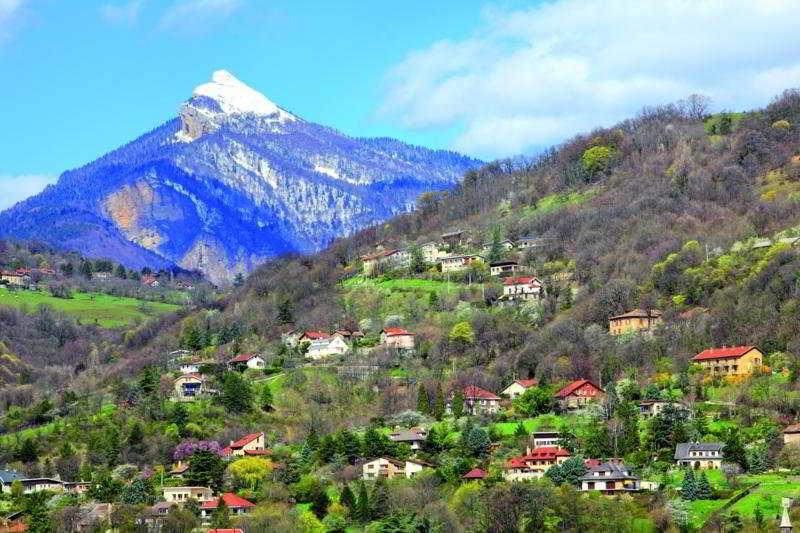 Vista Exterior Park & Suites Elegance Grenoble