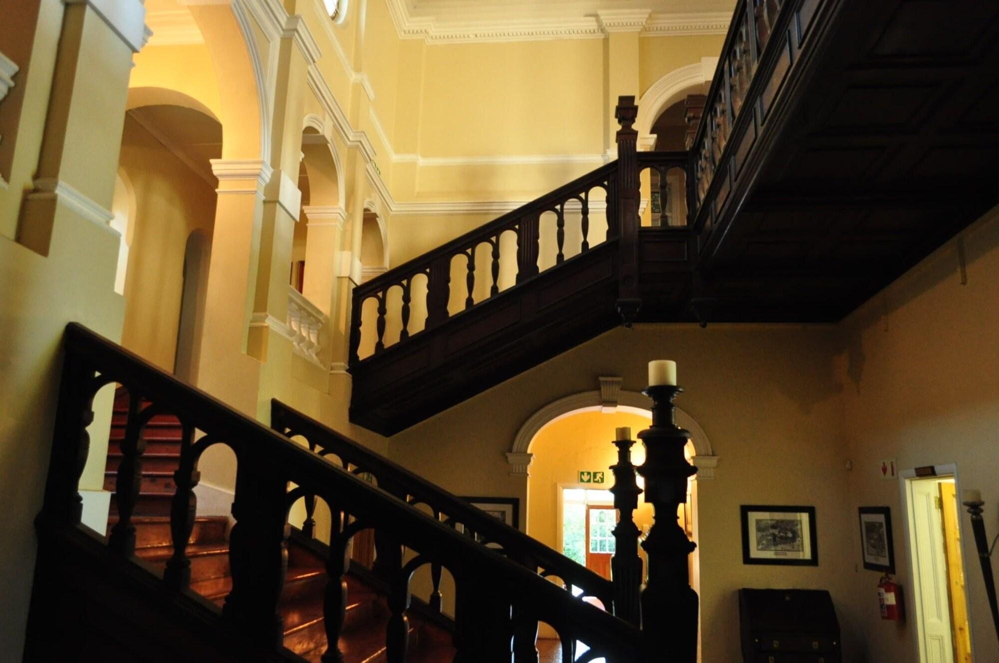 Vista Lobby Kearsney Manor Guesthouse