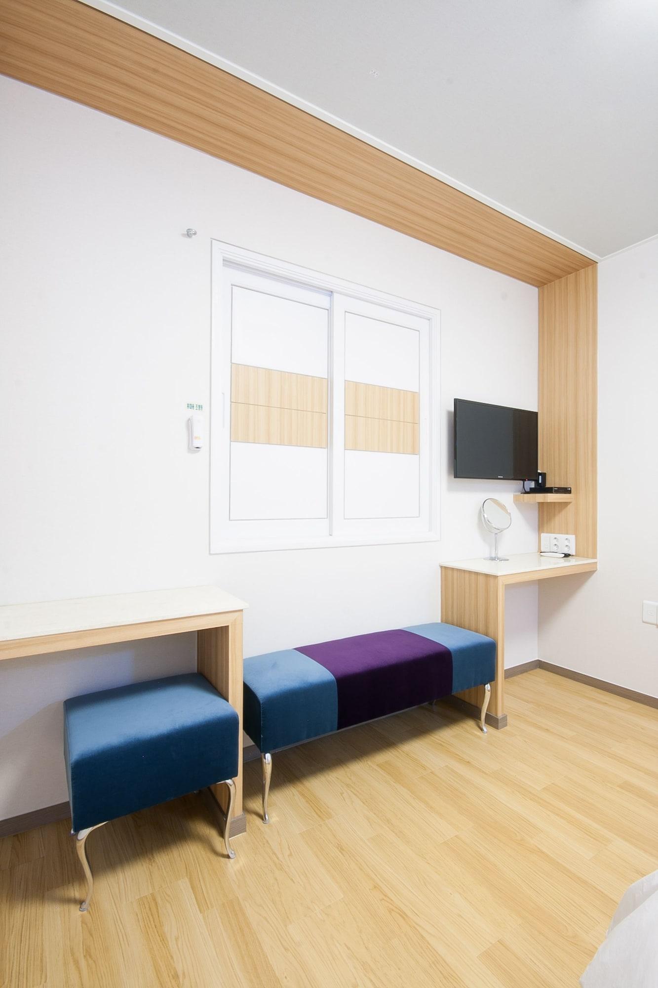 Set de Habitación Uniqstay