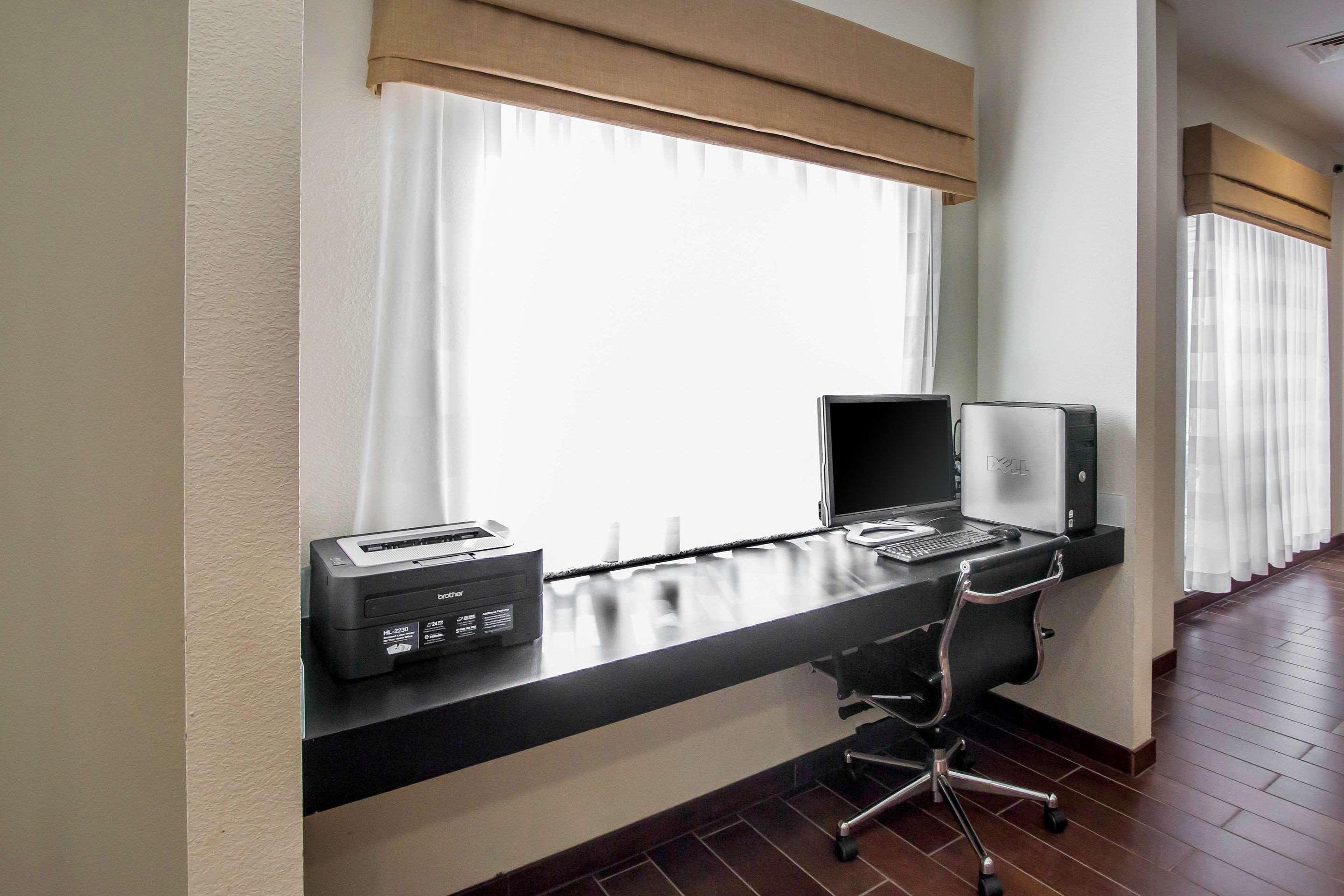 Centro de Negocios Sleep Inn & Suites