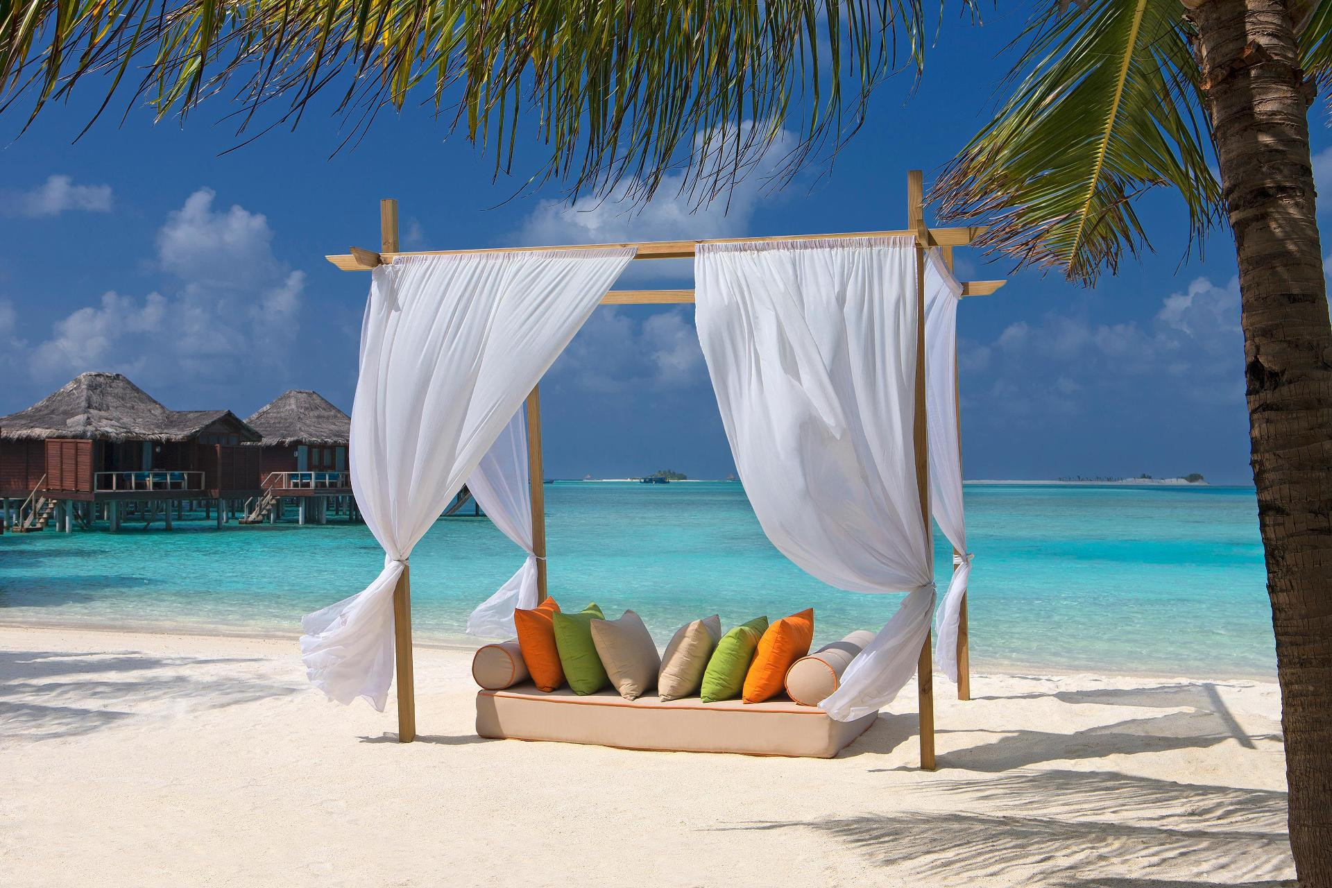 Playa Anantara Veli Maldives Resort