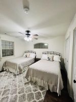 Alquiler Vacacional - River Rendezvous! Newly renovated with newly  constructed boathouse