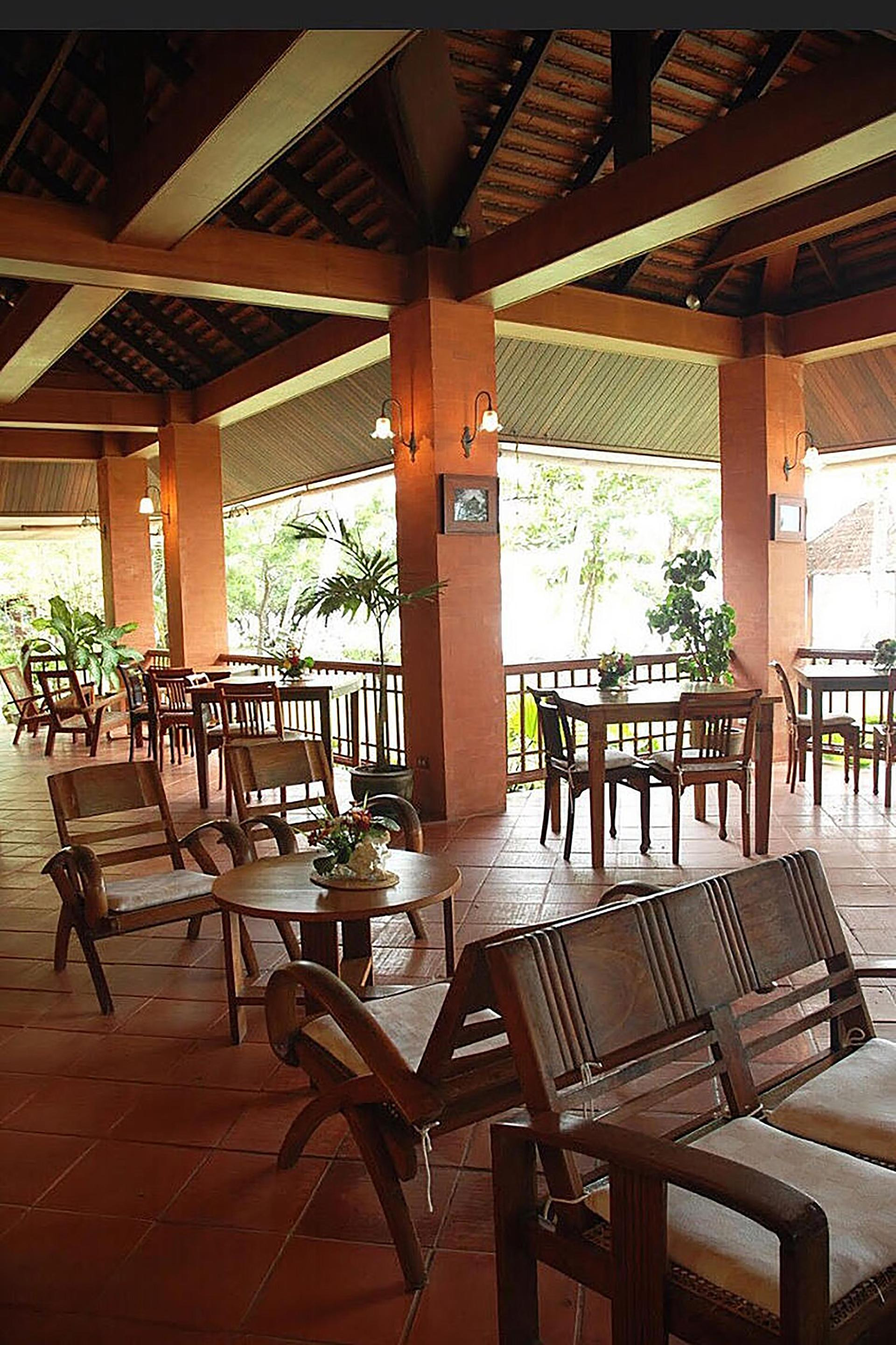 Vista Lobby Baan Mai Beachfront Lone Island Phuket