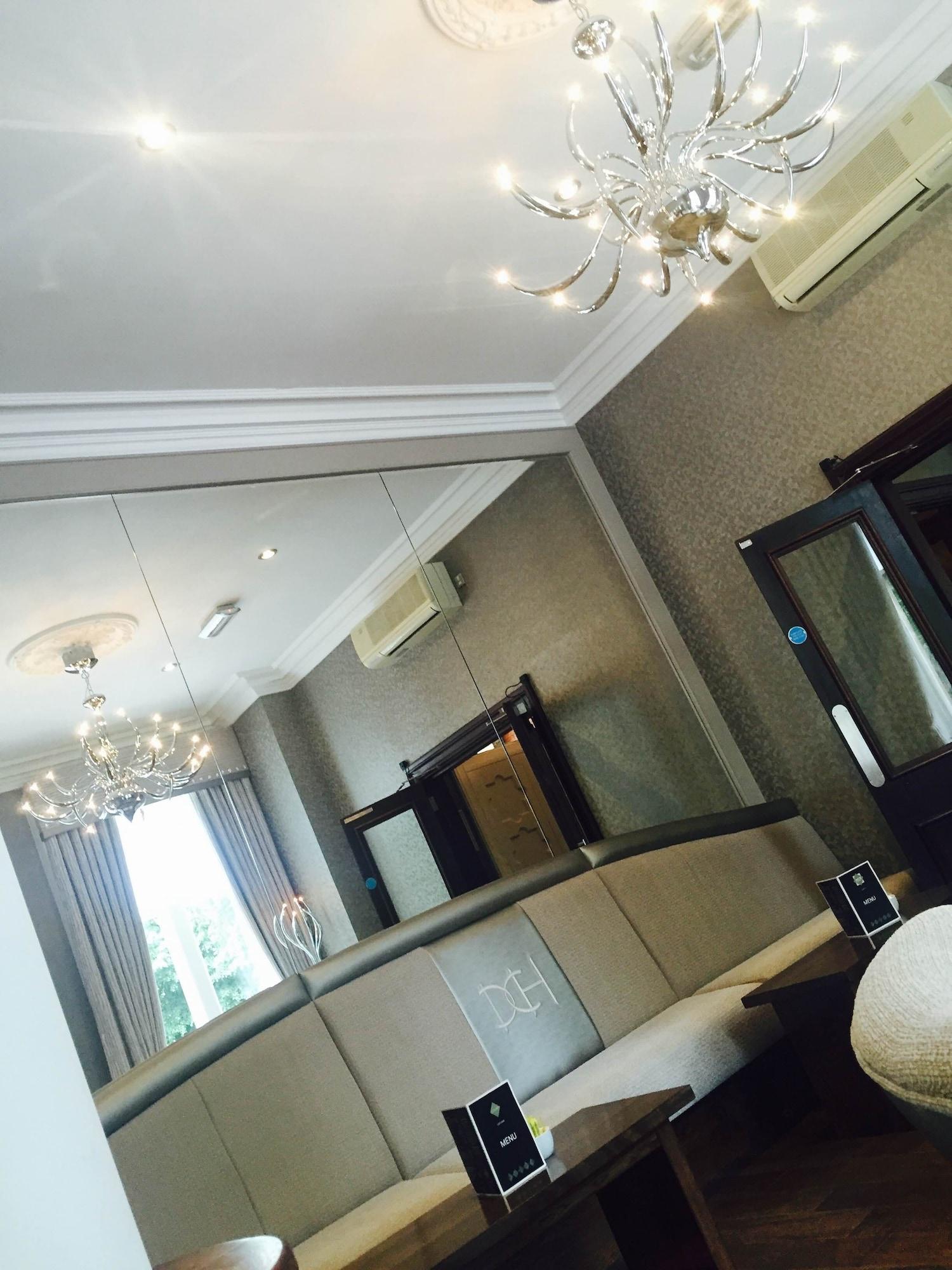 Bar/Salón Dean Court Hotel