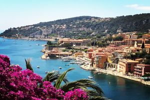 Actividad - Excursión premium de día completo por la Riviera Francesa a través de Le 'Trophee des Alpes'