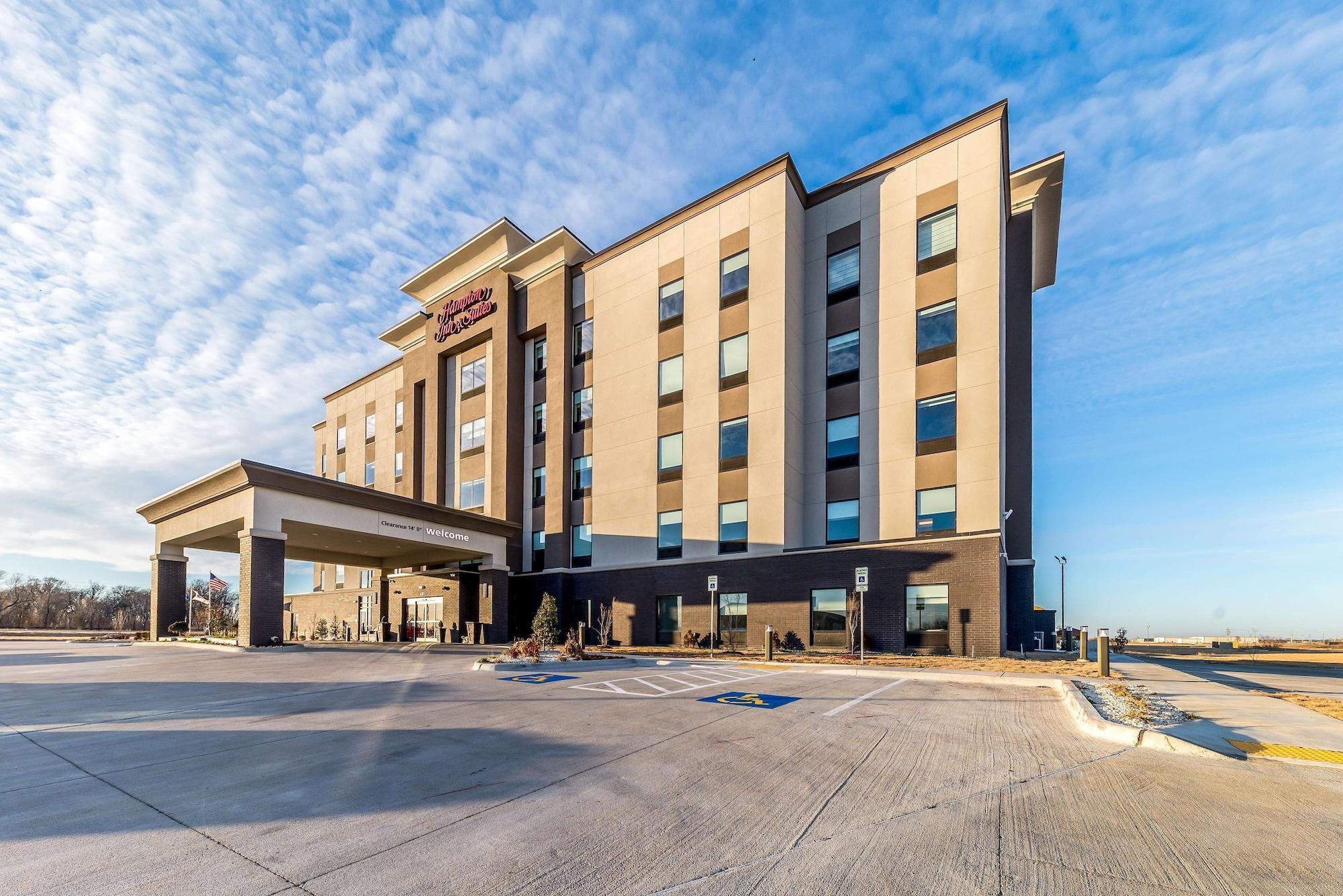 Varios Hampton Inn & Suites Pryor