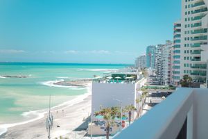 Alquiler Vacacional - San Lorenzo Departamento frente al mar